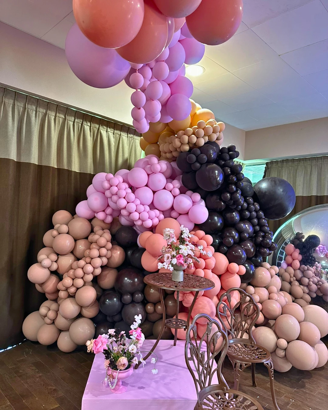 decoration-ballons-entreprise-loire-ama-event.png